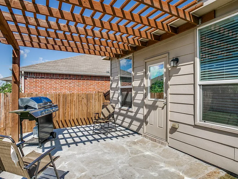 2400 Gelbray Pl — Photo 20