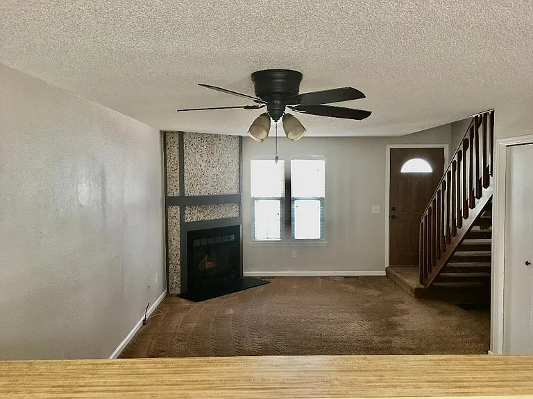 1227 S Flower Cir — Photo 10