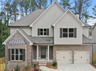 308 Jennifer Ln NW, Lilburn, GA 30047