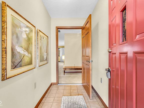 4th image of 5697 Ridge Hill Way