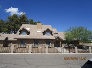 2955 Montessouri St, Las Vegas, NV 89117