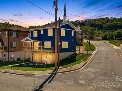 51 Hazzard St, Asheville, NC, 28801