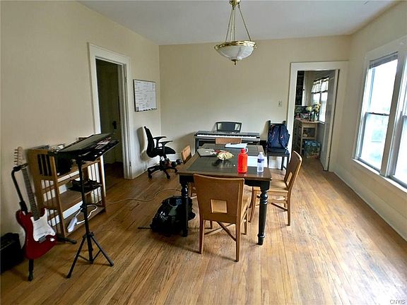 4th image of 414-16 Sixteen Kensington Rd