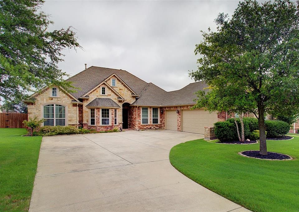1st image of 8231 Glenwick Dr