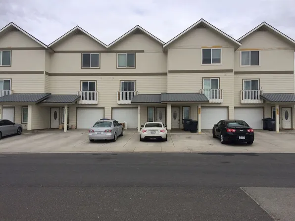 527 E St NE, Quincy, WA 98848