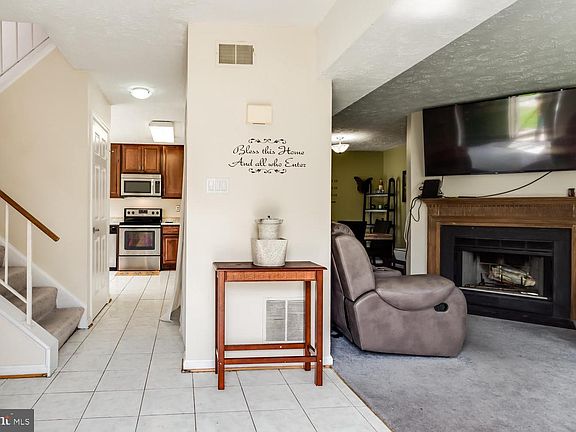 3rd image of 10669 Joyceton Dr