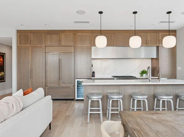 383 Commercial Street #600, Portland, ME 04101