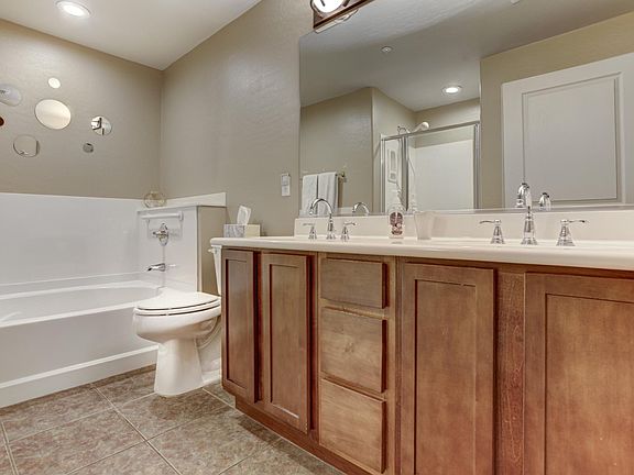 2nd image of 16525 E Avenue Of The Fountains Blvd Unit 113