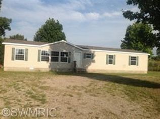 3220 N 64th Ave, Hart, MI 49420