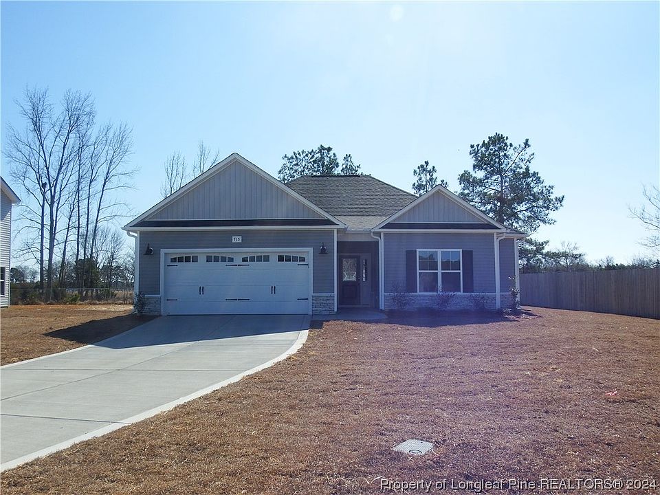 1st image of 715 Amusement Dr