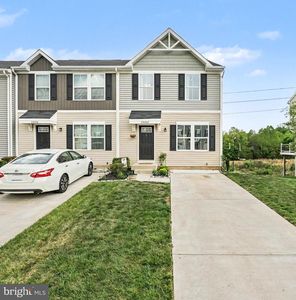 35202 Sara Ct, Locust Grove, VA, 22508