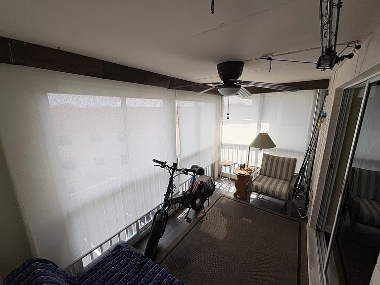 200 The Esplanade N #C22 — Photo 12