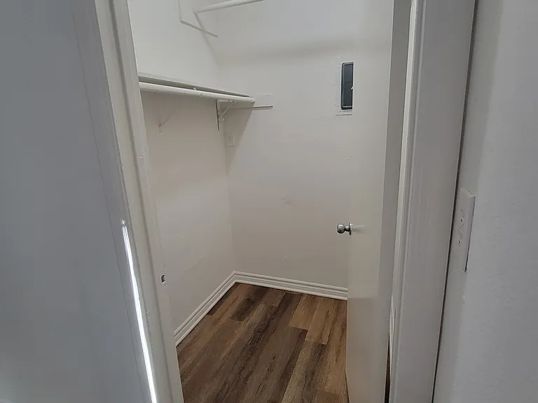 Exotic Isla Apartments — Photo 7