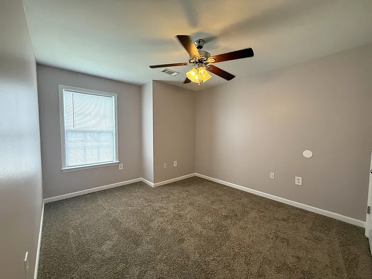 Brookwood Terrace Apartments — Photo 37