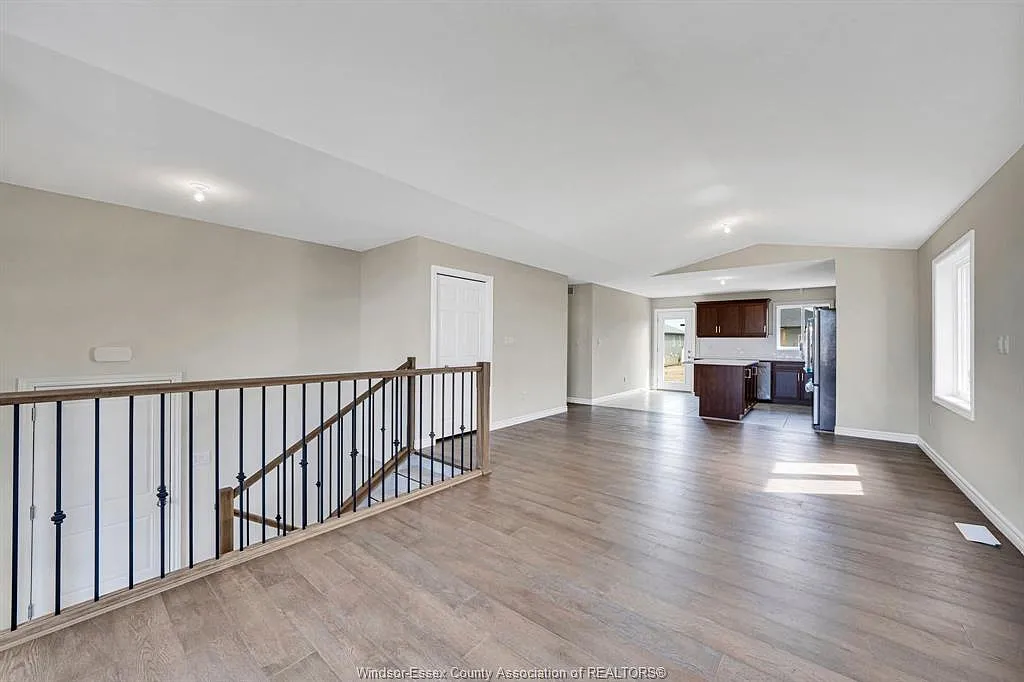 2 bed, $2,350 — Photo 3