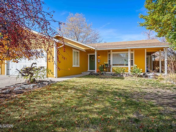 3rd image of 1055 Spoonbill Dr