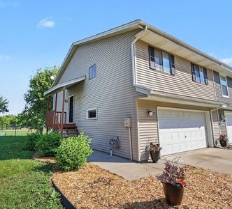 7803 Upper 167th St W, Lakeville, MN, 55044