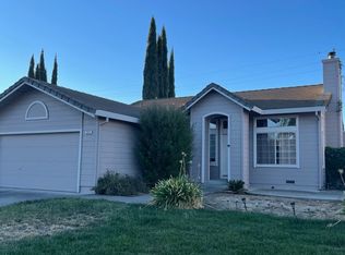 212 San Leon Dr, Vacaville, CA 95688