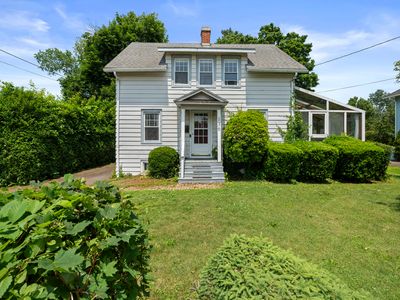 136 Bloomfield Avenue, Windsor, CT, 06095