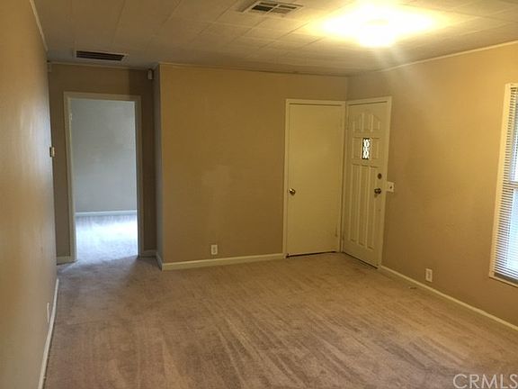 5th image of 7025 N California St