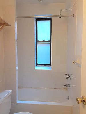 4th image of 53 E 97th St APT 5C