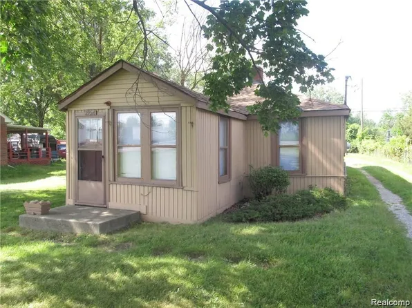 29016 Ecorse Rd, Romulus, MI 48174