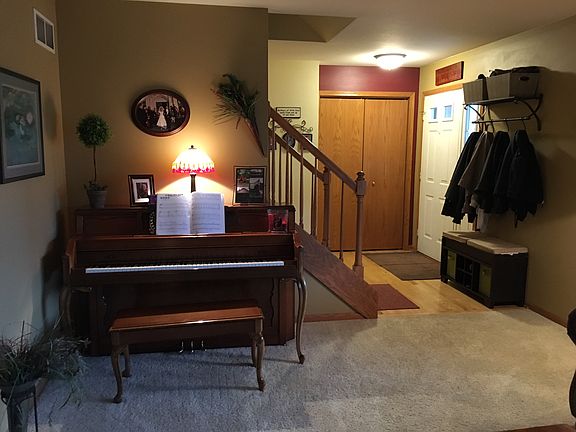 Living Room / Entry Way