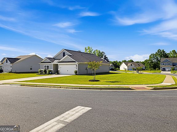 3rd image of 1183 Amadas Dr