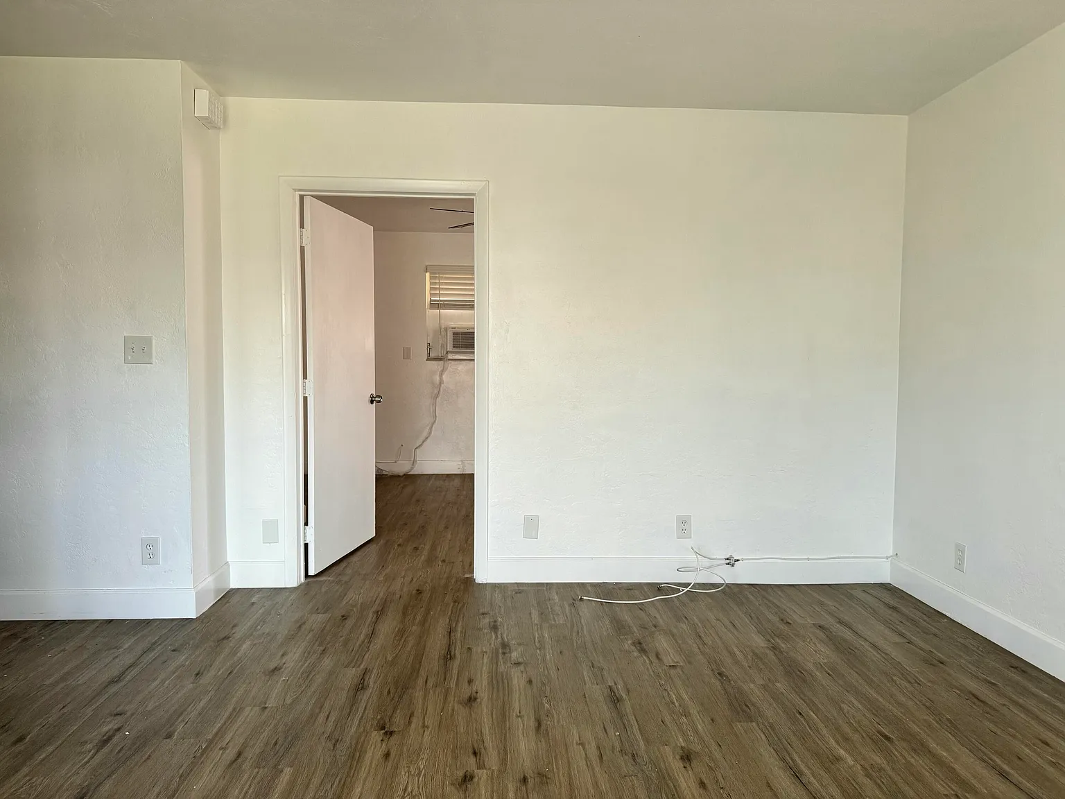1 bed, 1.0 bath, 611 sqft, $1,650 — Photo 2