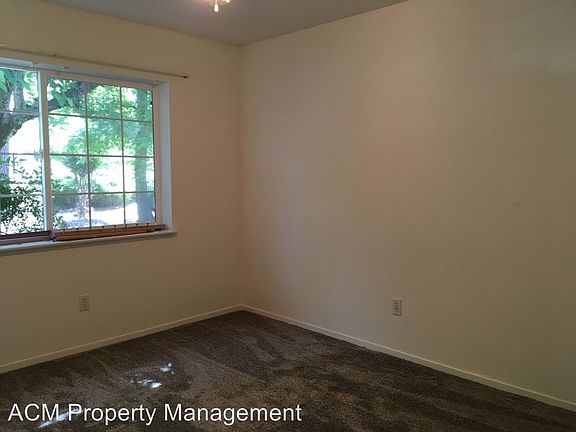 5th image of 17662 Lake Forest Dr