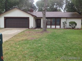 1307 Wandering Oaks Dr, Ormond Beach, FL 32174