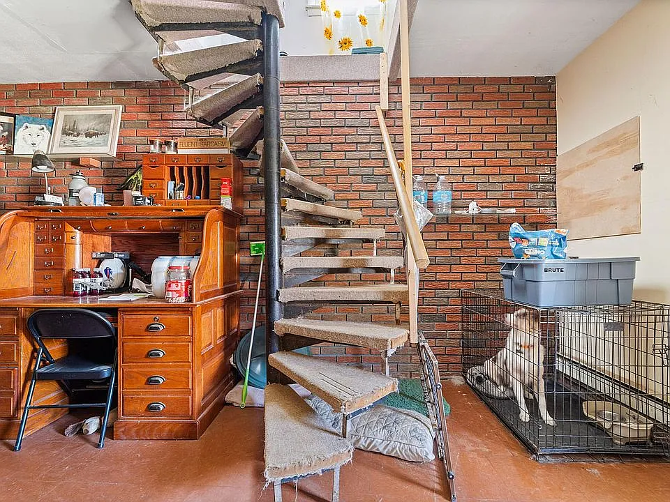 2 bed, 800 sqft, $1,200 — Photo 2