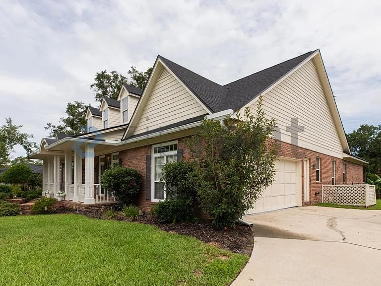 3667 Cattail Dr S — Photo 3