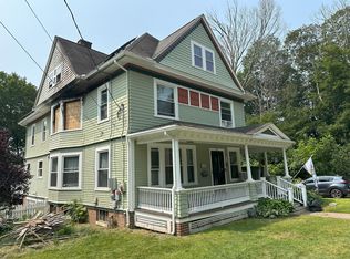 384 Prospect St, Willimantic, CT 06226