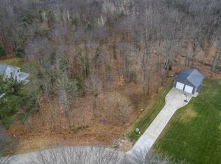 1680 White Spring Dr, Holland, MI 49424