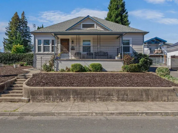 613 Prince Avenue, Healdsburg, CA 95448