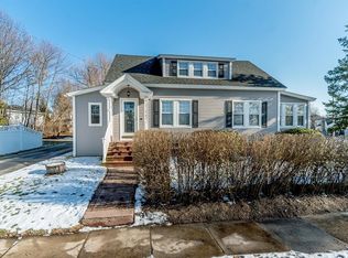 101 Herrick Rd, North Andover, MA 01845