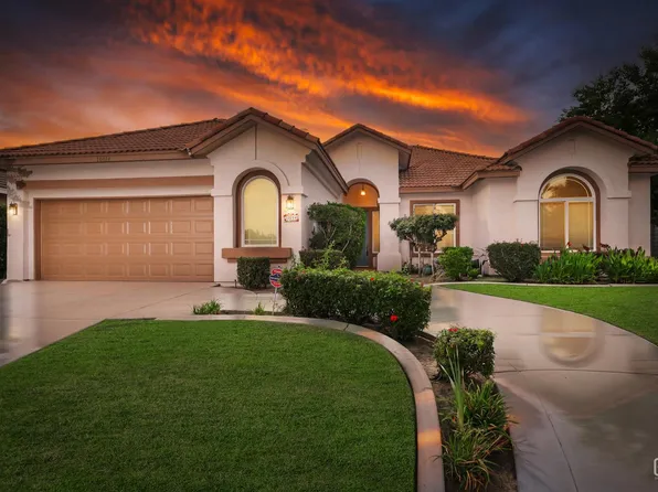 10014 Brigadoon Rose St, Bakersfield, CA 93311