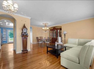 84 Marie Cres #1, Commack, NY 11725