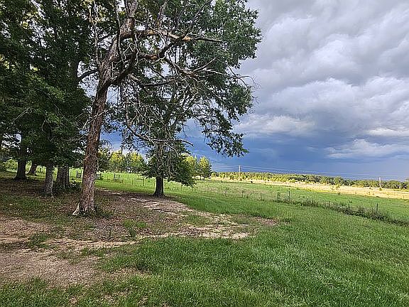 2nd image of 1615 Brightland Rd