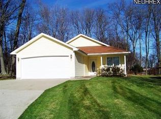 1450 Shields Rd, Youngstown, OH 44511