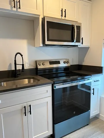 3827 SE 52nd Ave #202 — Photo 9