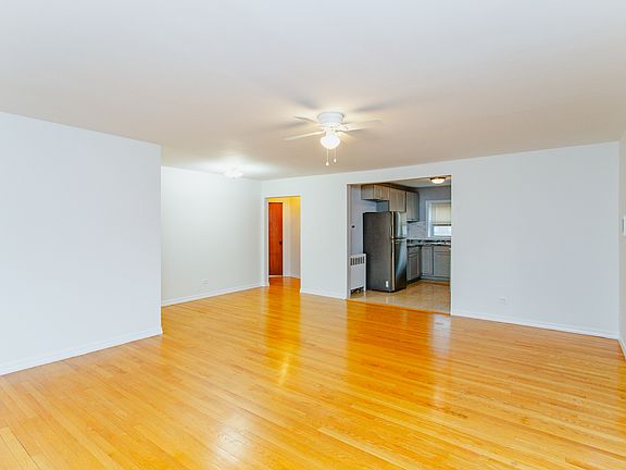 3rd image of 2619 W Fitch Ave #2C