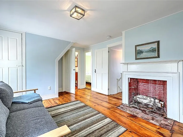 148 Fogland Rd — Photo 27