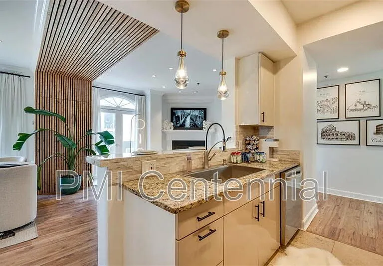 2161 Peachtree Rd NE #801 — Photo 12