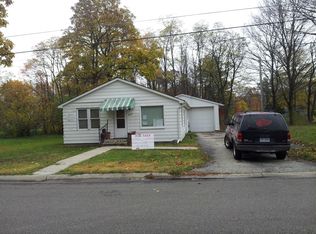 229 Andrew St, Dowagiac, MI 49047