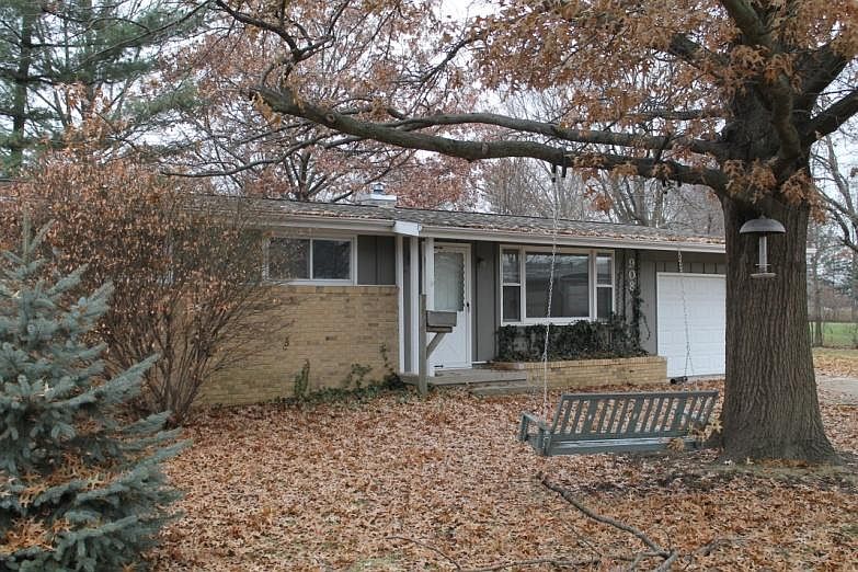 1st image of 908 Lincoln Dr