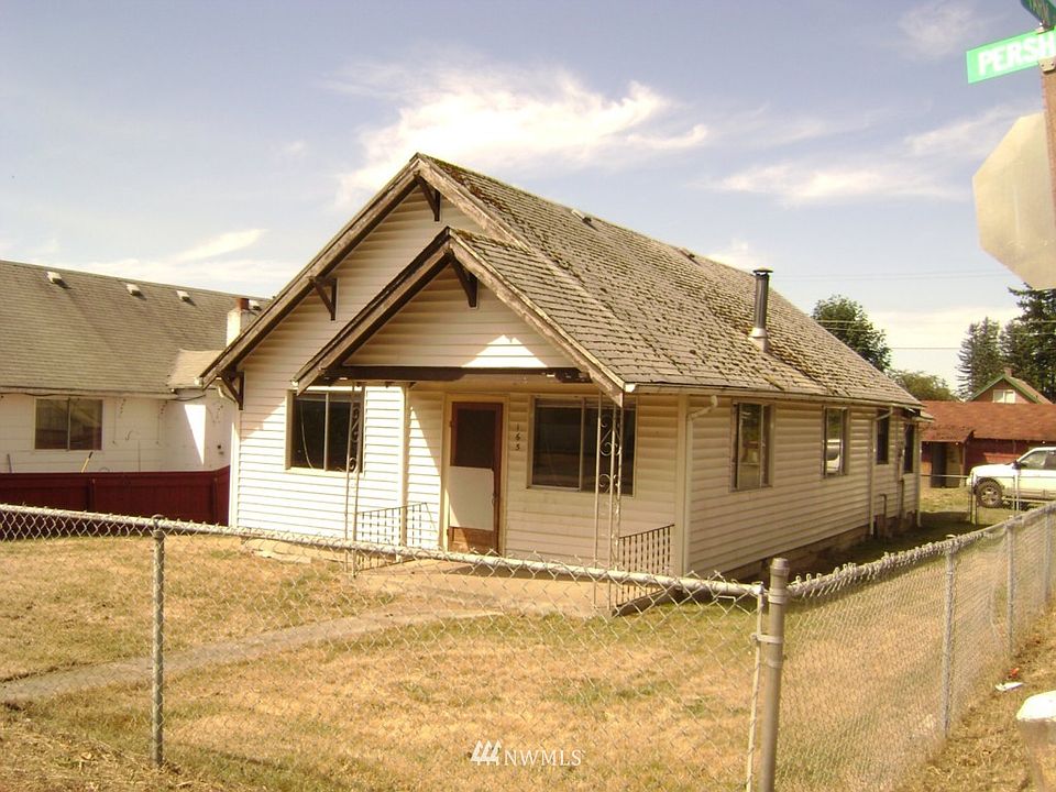 1st image of 165 Pershing Avenue