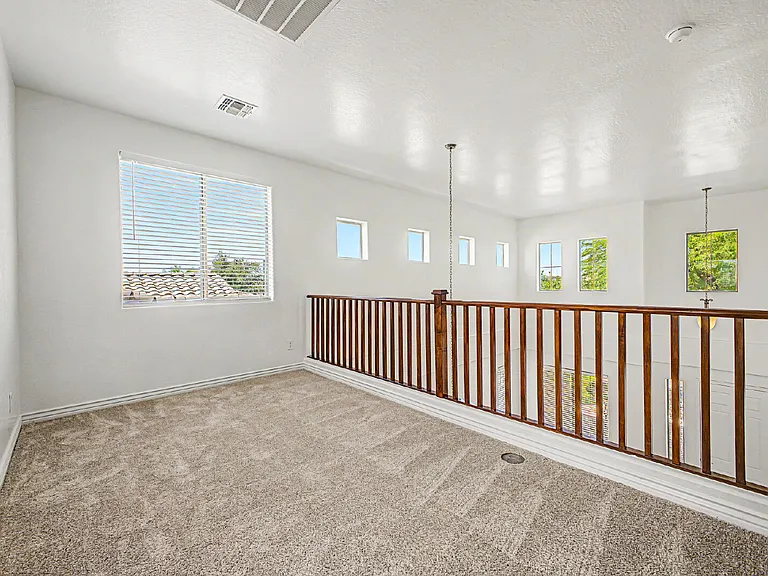 16124 N 180th Ln — Photo 16