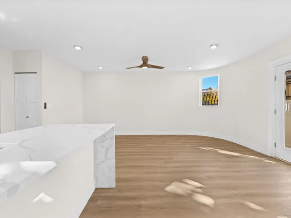 102 Palisade Avenue image 15 of 36